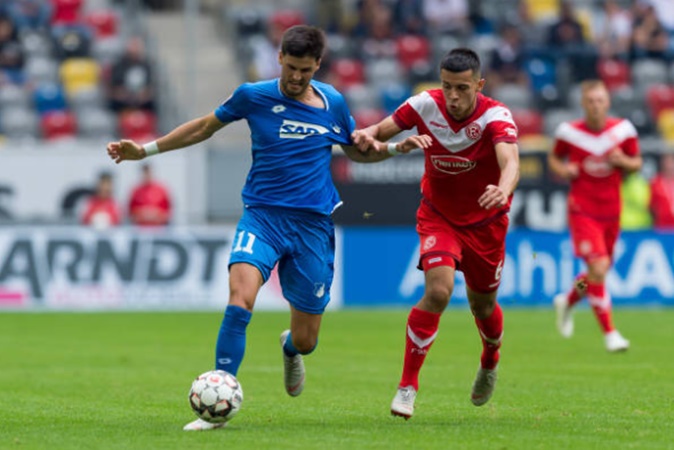 Andrej Kramaric có thể là người ghi bàn trước Dusseldorf nhưng Florian Grillitsch mới được nhìn nhận như một ngôi sao sáng nhất. Số 11 làm chủ tuyến giữa và còn sở hữu 1 kiến tạo.