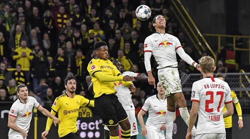 Với việc cả Borussia Dortmund và Leipzig đang nằm trong nhóm đầu Bundesliga, NHM có quyền hi vọng về một trận đấu đỉnh cao trên sân Signal Iduna Park.