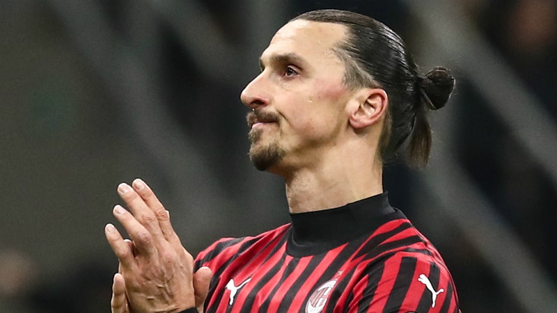 Tài năng chơi bóng của Zlatan Ibrahimovic là điều không thể bàn cãi. Anh vẫn đang gồng gánh hàng công AC Milan dù đã 38 tuổi.