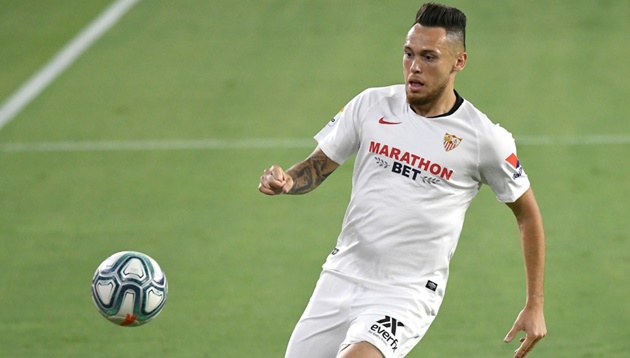 Lucas Ocampos bất ngờ rực sáng tại Sevilla. Anh là cái tên quan trọng trên hàng công với khả năng quấy rối lẫn dứt điểm xuất sắc.