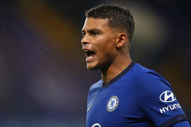 Cùng với Mendy, Thiago Silva là gương mặt chất lượng khác nâng tầm hàng thủ của Chelsea.