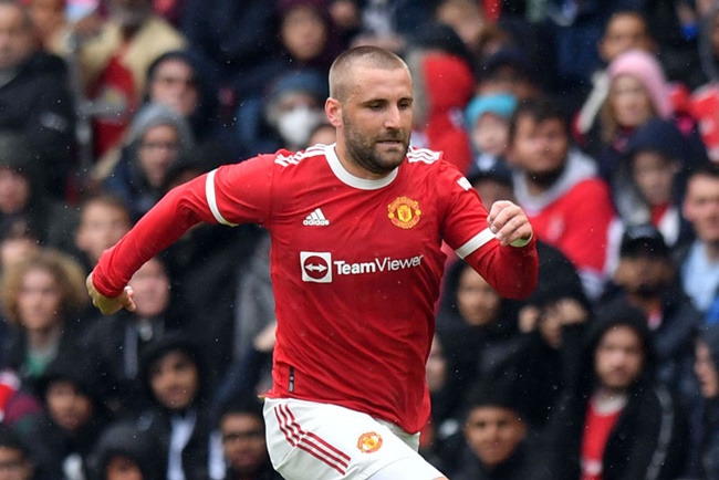 Đánh giá tổng thể, Shaw không phải cái tên thi đấu tệ hại ở hàng thủ Man Utd nhưng anh vẫn phạm sai lầm cá nhân đẩy khung thành De Gea vào thế chao đảo.