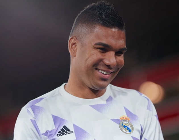 MU chi đậm để có Casemiro.