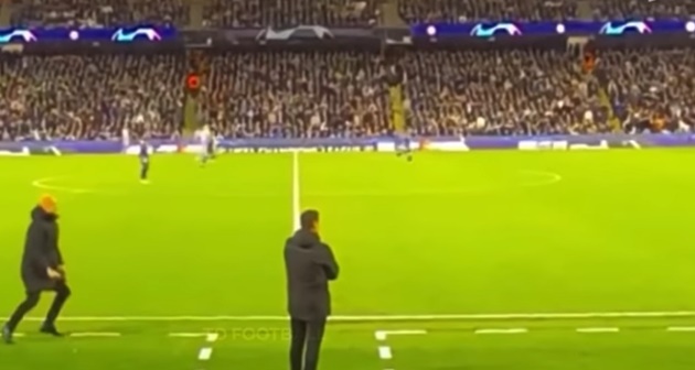 Man City thủng lưới khiến Pep sốt sắng hơn bao giờ hết.