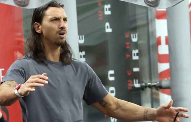 Ibra tin Ligue 1 đã xuống cấp dù đang sở hữu bộ ba ngôi sao của PSG.