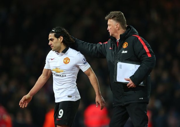 Falcao mờ nhạt ở Old Trafford.
