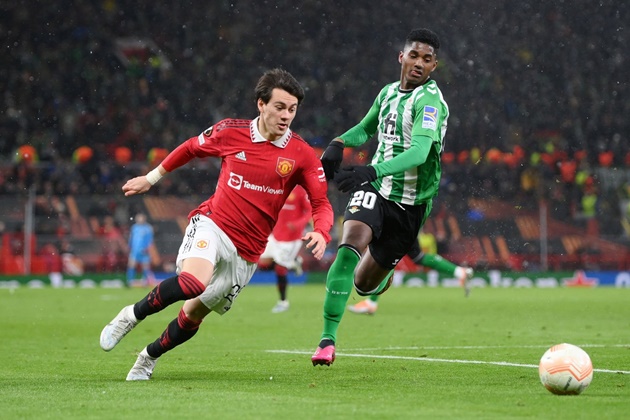 Sao trẻ Man Utd thi đấu khá ấn tượng.