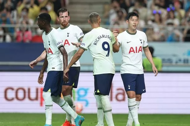 Richarlison có thể ra đi sau 1 mùa giải.