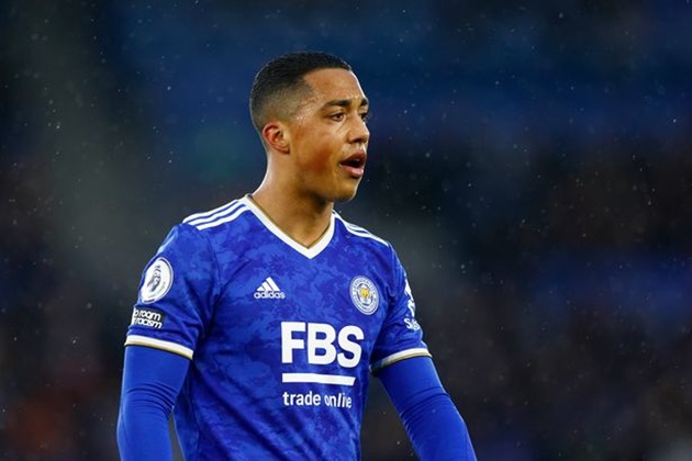 Tielemans rời Leicester.