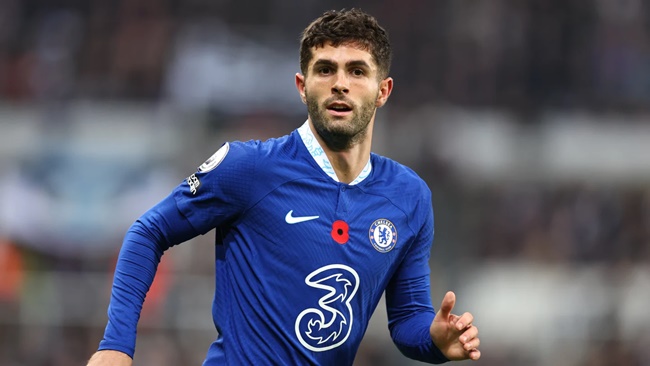 Christian Pulisic lọt vào tầm ngắm của Lyon và AC Milan. Dù vậy, anh được tiết lộ từ chối Lyon và đạt thỏa thuận với Milan. Milan sẽ cần thuyết phục Chelsea đồng ý một mức giá để chốt thương vụ.