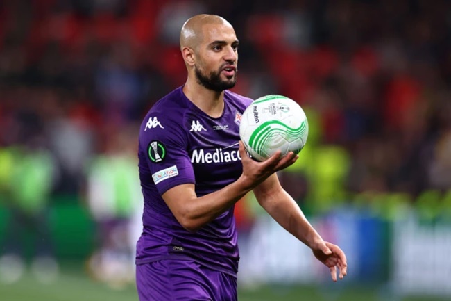 Amrabat gây ấn tượng cùng Fiorentina.