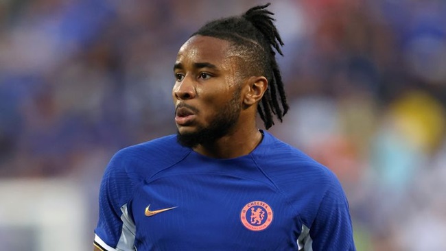 6. Christopher Nkunku giúp Leipzig thu về khoản phí khủng 65,7 triệu đô la. Chưa kịp cống hiến cho Chelsea, cầu thủ người Pháp đã dính chấn thương dài hạn.