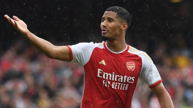 Saliba là cái tên đáng tin cậy nhất ở hàng thủ Arsenal.