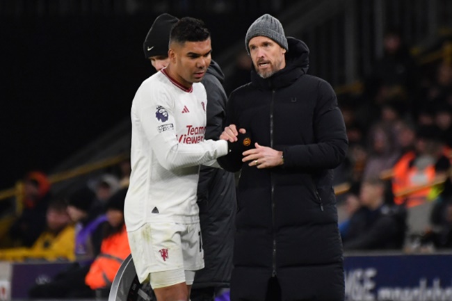 Ảnh bài viết Casemiro thoát thẻ đỏ, Graeme Souness lên tiếng