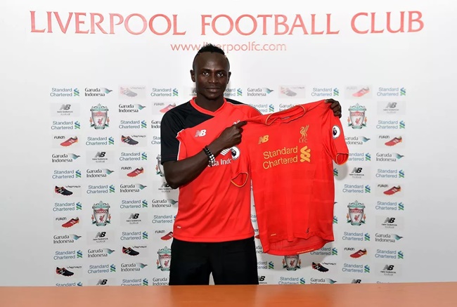 Van Dijk là bản hợp đồng thay đổi Liverpool.