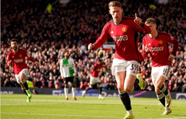 Ảnh bài viết "McTominay đã chọn đúng vị trí để đưa bóng vào lưới"