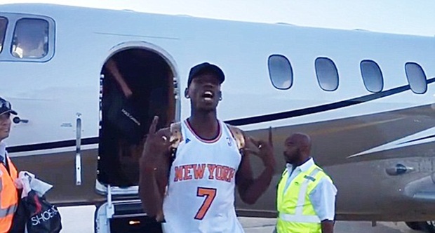 Pogba và Lukaku có hẳn một chuyên cơ riêng để tiện việc đi lại. Ảnh: Internet.