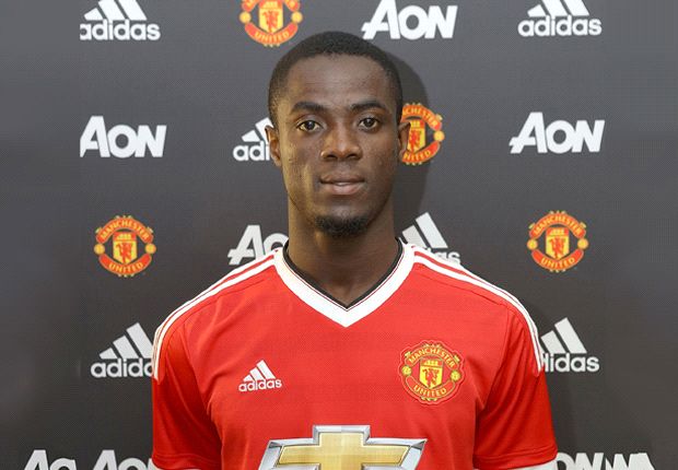 8. Eric Bailly - 30 triệu bảng. Trung vệ người Bờ Biển Ngà là bản hợp đồng đầu tiên của HLV Jose Mourinho và chơi cực hay trong những trận đấu vừa qua. Với sự mạnh mẽ và chắc chắn, Bailly hứa hẹn sẽ là một trong những trung vệ hàng đầu tại Premier League trong tương lai.