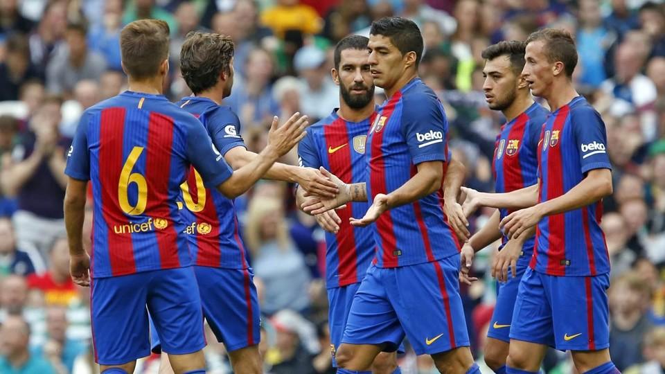 5. Barcelona, La Liga - 6.3 triệu người/tháng