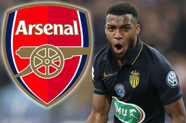 Ảnh bài viết Chuyển nhượng Pháp 28/06: Arsenal áp sát Lemar; PSG giải cứu Pepe