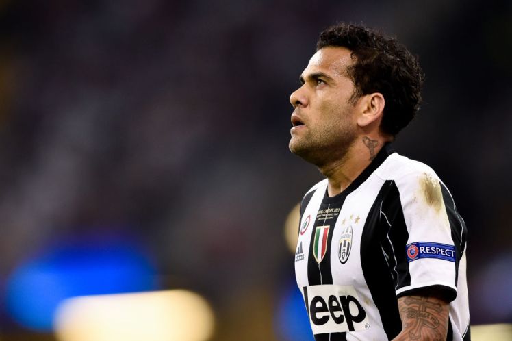 Ảnh bài viết Chuyển nhượng Pháp 12/07: Alves lật kèo ngoạn mục; Monaco có thêm tân binh