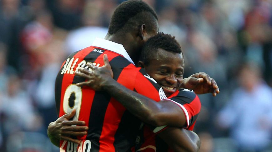 Không có Balotelli và Seri, Nice dễ dàng ngã ngựa trước Saint-Etienne.