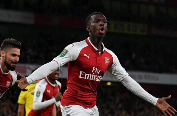 Ảnh bài viết Lập công lớn, sao trẻ Arsenal đi vào lịch sử