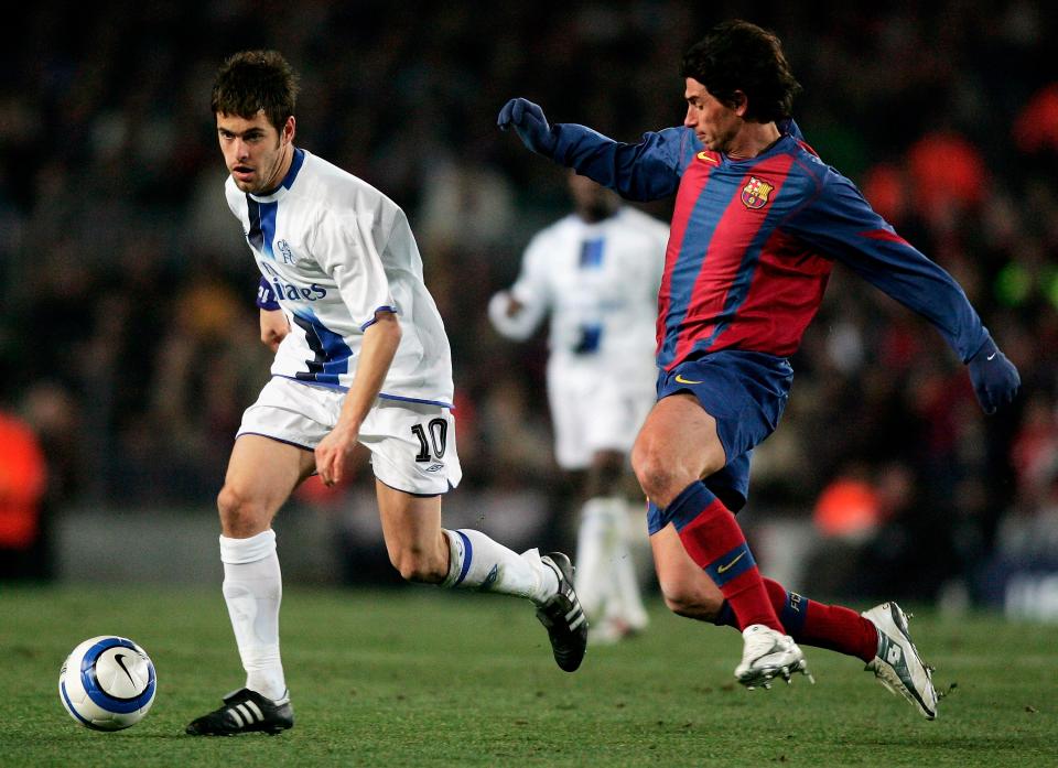 8. Demetrio Albertini - Gia nhập Barca vào năm 2005, danh thủ người Ý cùng Barca chinh phục danh hiệu La Liga chỉ sau 5 lần ra sân, sau đó quyết định giải nghệ. Hiện tại, Albertini đang là giám đốc thể thao tại CLB Parma và giữ vai trò phó chủ tịch Liên đoàn bóng đá Ý (FIGC).