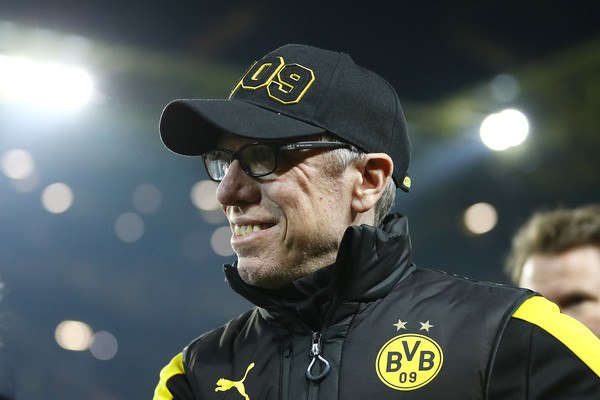 Ảnh bài viết Giúp Dortmund hồi sinh, Peter Stoger nở nụ cười mãn nguyện