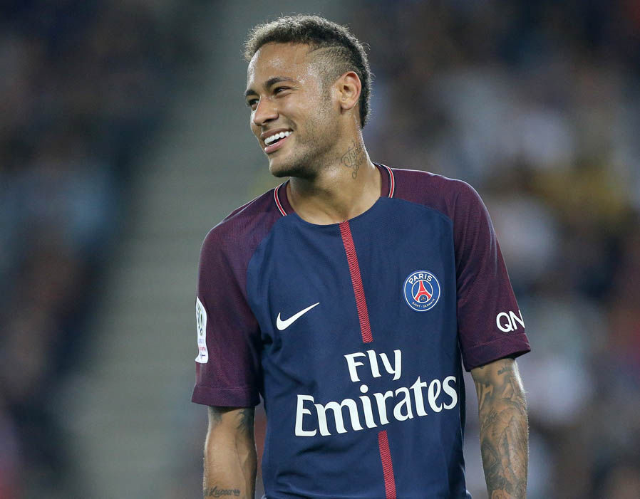 =3. Neymar (PSG) - 515.000 bảng/tuần