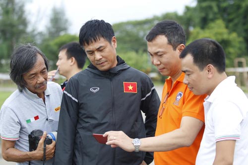 Ảnh bài viết “Số hóa” bóng đá Việt