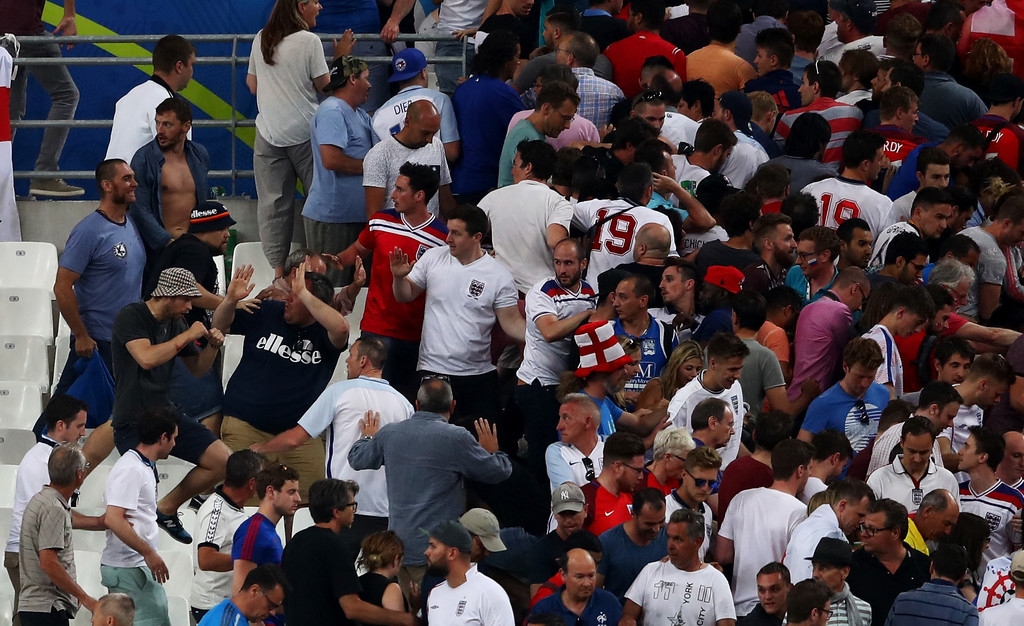 Ảnh bài viết CĐV ẩu đả tại EURO 2016: Nga có thể bị loại