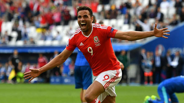 Ảnh bài viết EURO 2016 và mùa “săn đầu người” tại Pháp