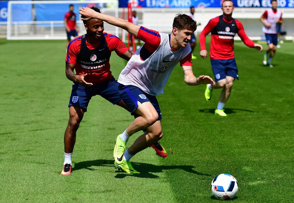 Ảnh bài viết Guardiola ra giá 50 triệu bảng, Man United vẫn chưa chịu thua vụ John Stones