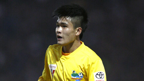 Ảnh bài viết Sao trẻ của FLC Thanh Hóa ra nước ngoài điều trị chấn thương