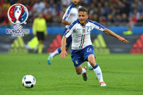 Tiền vệ trái: Emanuele Giaccherini (Italia).
