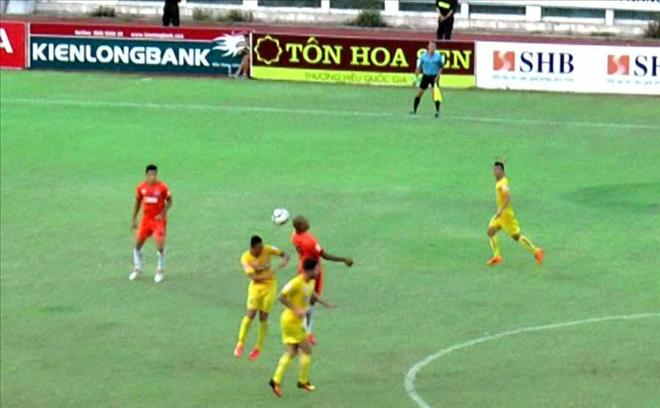 Ảnh bài viết Ban trọng tài VFF khẳng định bàn thắng của Gaston Merlo là hợp lệ