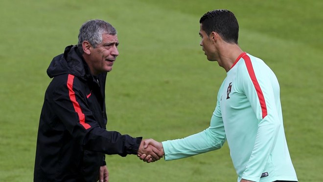 Ngay cả Ronaldo cũng bị thuyết phục rằng, thực dụng là hợp lý. Ảnh: Internet.
