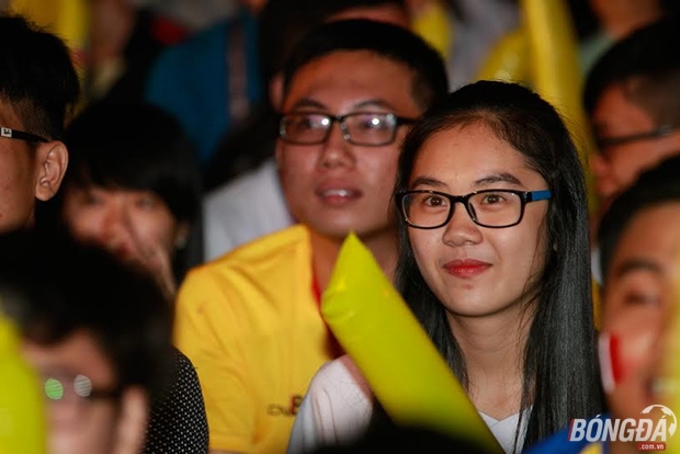 Ảnh bài viết Những bóng hồng đốt cháy chung kết EURO 2016 ở TPHCM