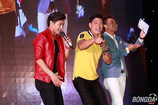 Ảnh bài viết Bình Minh - Quý Bình tạo "cơn sốt" chưa từng có tại ngày hội “Cùng Bóng đá khám phá EURO”