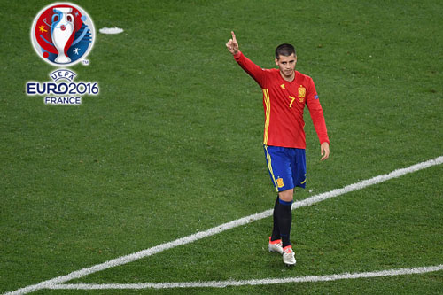 4. Alvaro Morata (Tây Ban Nha). Số lần phạm lỗi: 12 lần, số thẻ vàng: 0 thẻ. Ảnh: Internet.