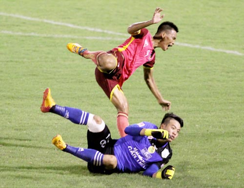 Ảnh bài viết Trọng tài dung túng bạo lực?