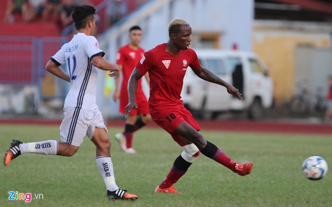 Trận đấu Hải Phòng vs Đà Nẵng diễn ra lúc 17h ngày 24/7, trên sân vận động Lạch Tray. Đây là một trong những trận đấu được mong chờ nhất ở vòng này khi 2 CLB đang là 2 đội dẫn đầu bảng xếp hạng V-League 2016.