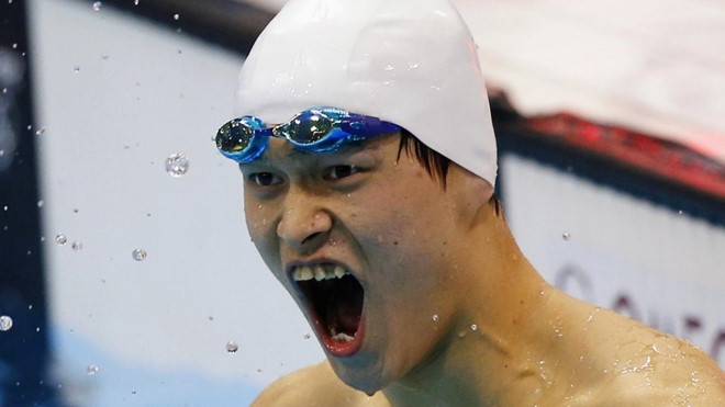 Cận cảnh hàm răng khấp khểnh của Sun Yang. Ảnh: Internet.
