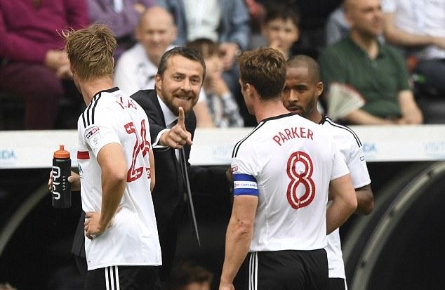 Ảnh bài viết HLV đòi từ chức vì không mượn sao trẻ M.U