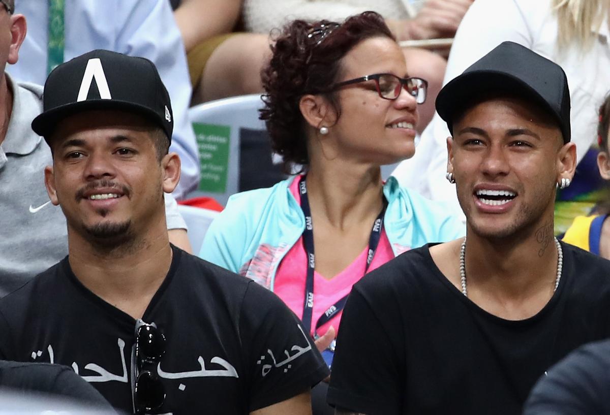 Ảnh bài viết Neymar phải nộp tiền phạt trốn thuế