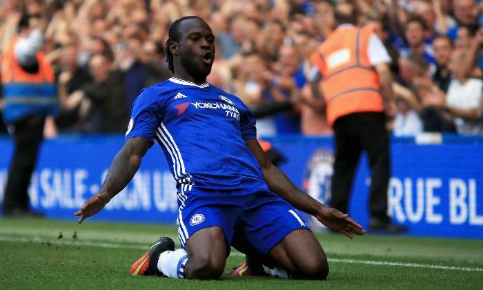 3. Victor Moses đã ghi bàn thắng đầu tiên của mình tại Premier League cho Chelsea kể từ tháng 5/2012. Cầu thủ chạy cánh này đã dành ba mùa giải qua thi đấu dưới dạng cho mượn tại Liverpool, Stoke City và West Ham United. Ảnh: Internet.