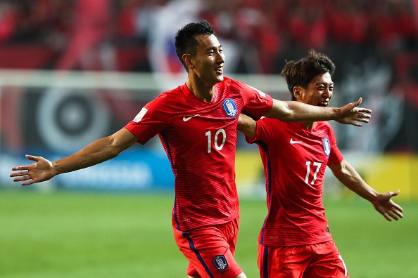 Số 10 Ji Dong Won đóng góp 2 đường kiến tạo xuất sắc. Ảnh: Internet.