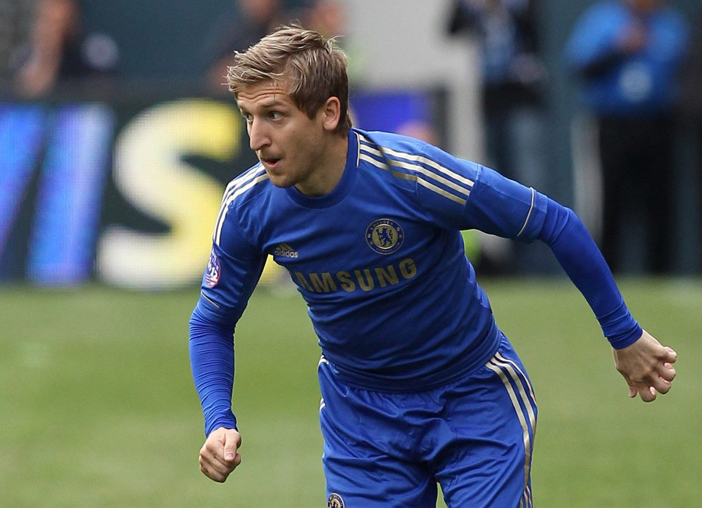 Marko Marin (Messi nước Đức): Báo chí Anh giật tít “Chelsea ký hợp đồng với Messi nước Đức” khi đội bóng London chiêu mộ Marko Marin từ Weder Bremen vào năm 2012. Tuy nhiên, tổng cộng thời gian Marin đá cho Chelsea là… 143 phút rồi sau đó lang bạt qua 4 đội bóng. Hè vừa qua, Marin cập bến Olympiakos. Năm nay 27 tuổi, cánh cửa được gọi lên tuyển Đức đã đóng chặt với Marin.