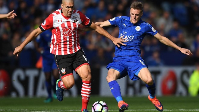 Leicester City 0-0 Southampton: Oriol Romeu đã thực hiện thành công 6 pha tắc bóng trong trận tiếp đón các nhà vô địch Leicester, nhiều gấp 2 lần các đồng đội của anh làm được. Ảnh: Internet.
